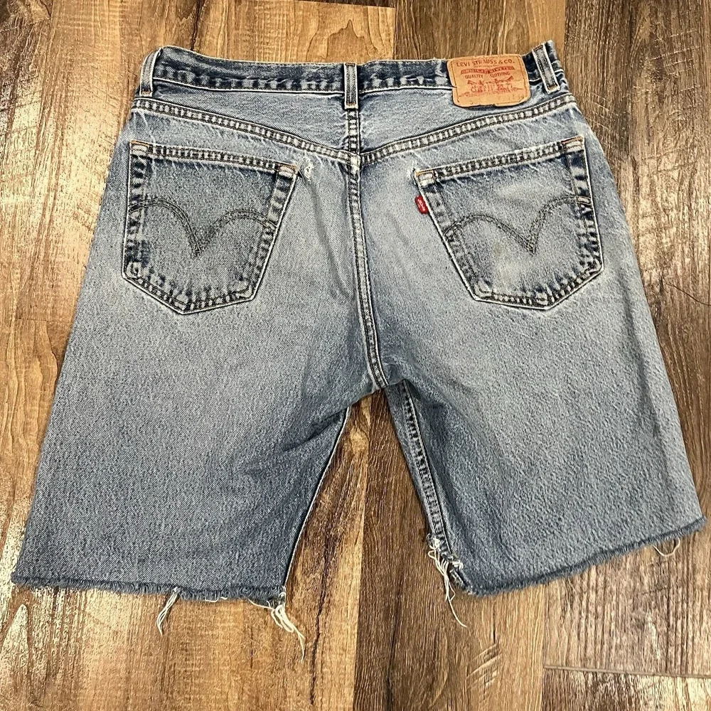 Vintage Levis 505 Cut Off Jean Shorts Distressed 34 10